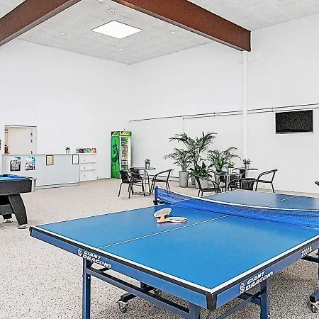 6 Person Holiday Home In Blokhus Vakantiehuis *