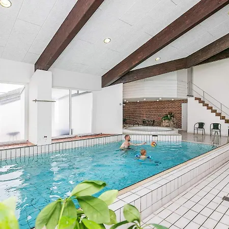 6 Person Holiday Home In Blokhus * Brovst